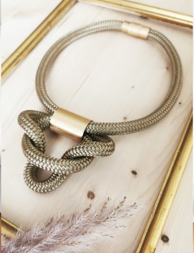 - Inside - Donna - C005